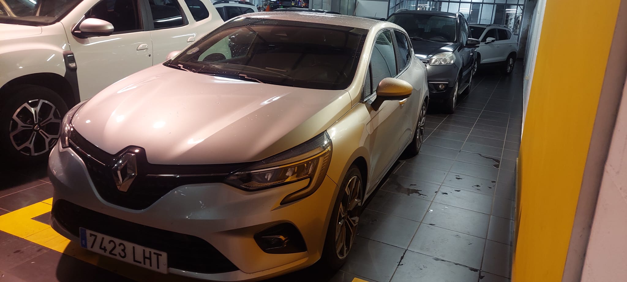 Renault Clio 1.6 HYBRI foto 2